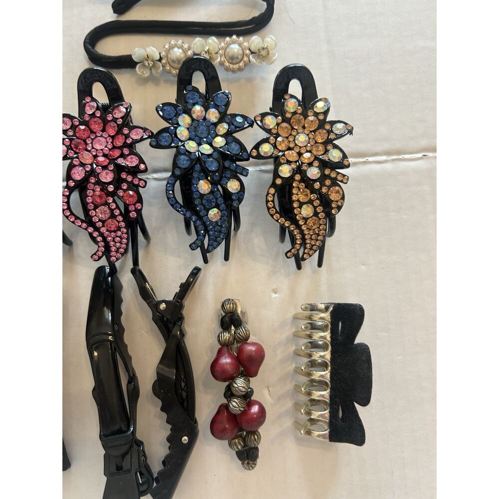 Lot Of 19 Rhinestone & Black Hair‎ Clips Pink Blue Purple Clear Stones - Picture 5 of 7